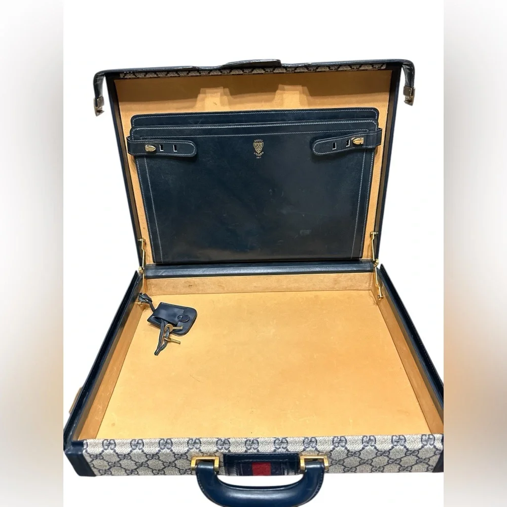 Vintage GUCCI authentic briefcase attache dark navy blue - Picture 7 of 14